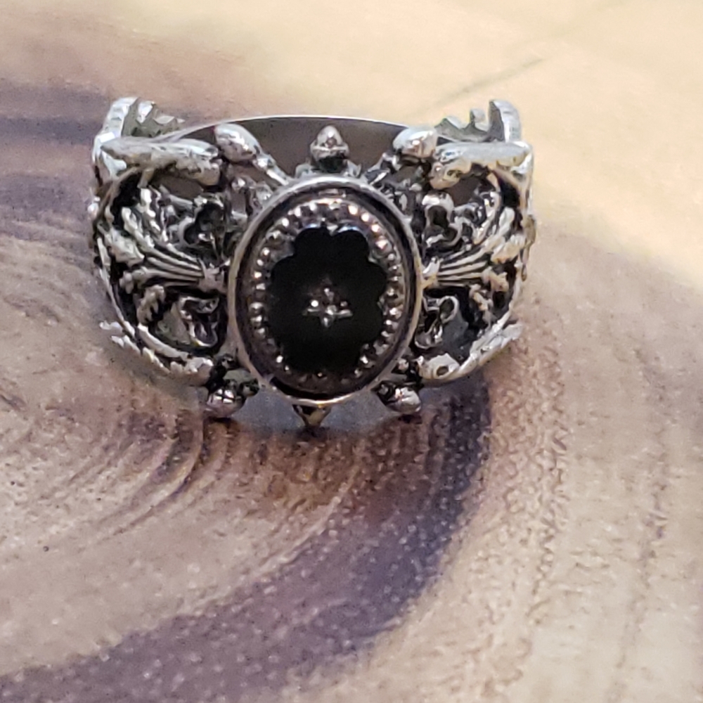 Vintage Adjustable Rings - Picture 3 of 4